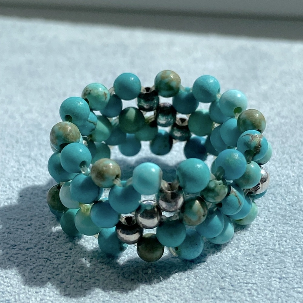 Turquoise beaded stretch ring